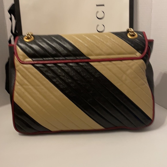 Gucci Calfskin Marmont Hard to fine Quilted bag - Picture 4 of 13